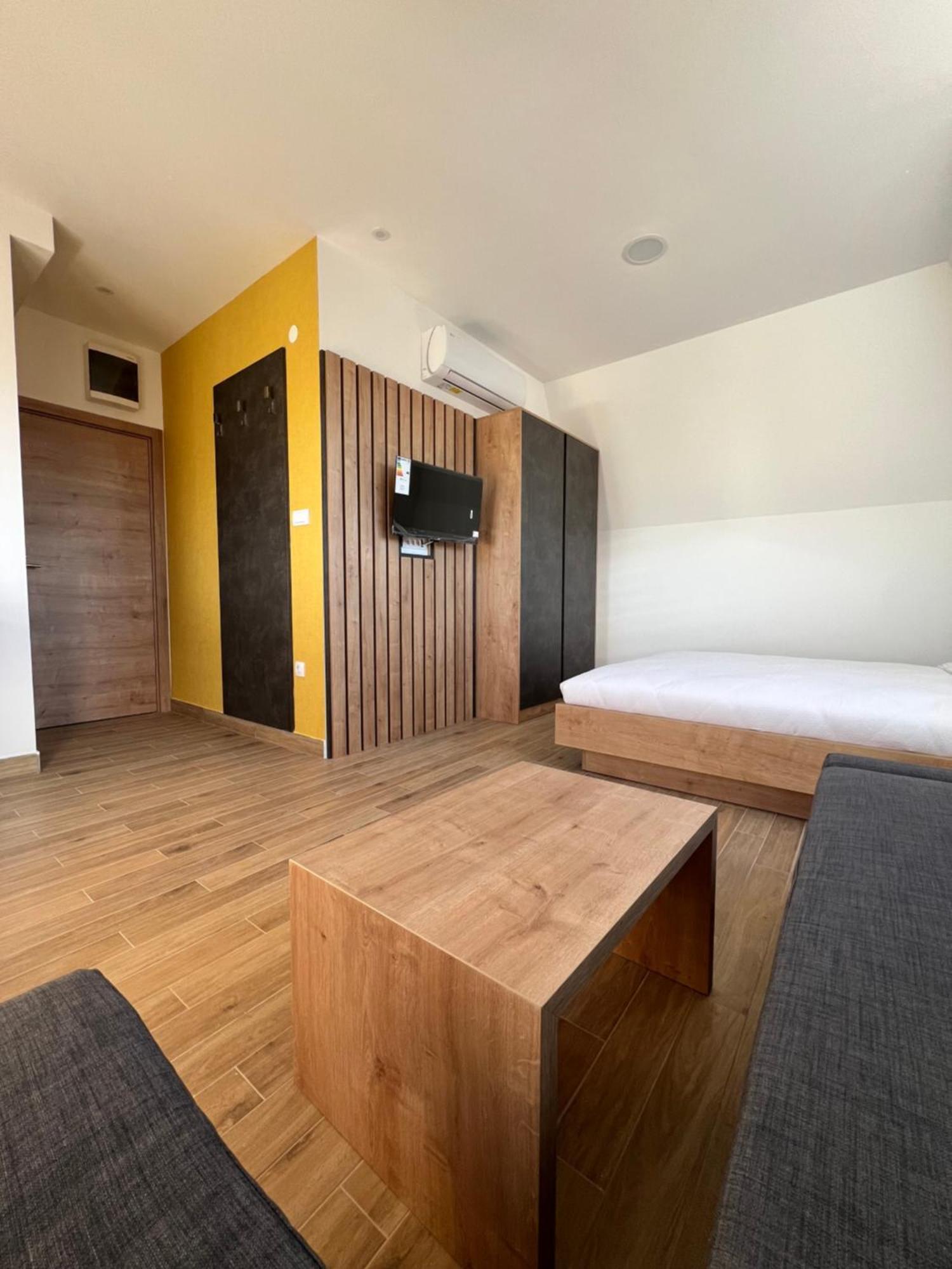 Zlatni Odmor Aparthotel Zlatibor Ngoại thất bức ảnh